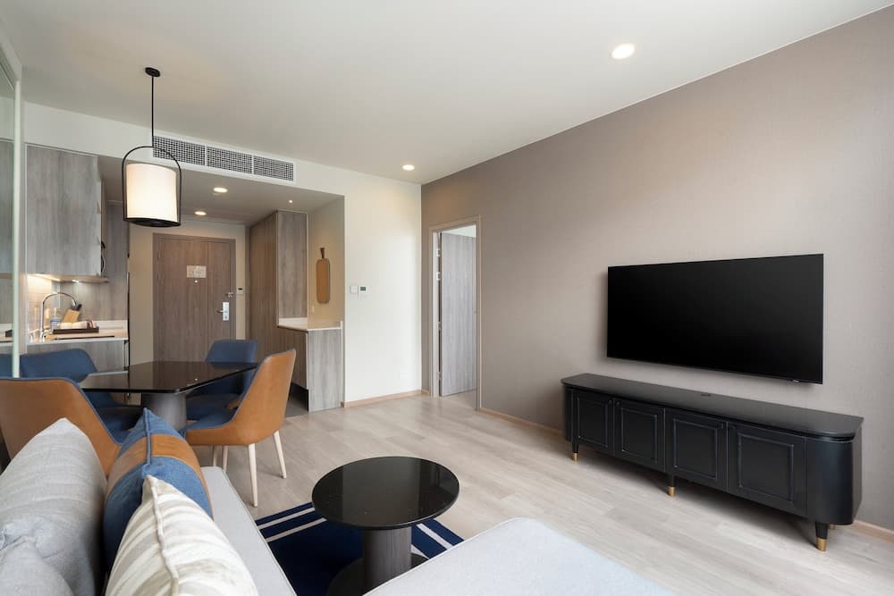 Staybridge Suites Bangkok Sukhumvit by IHG — 9
