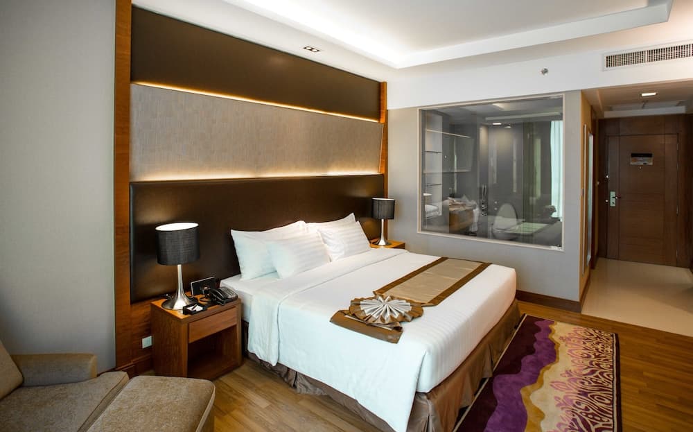 The Grand Fourwings Convention Hotel — 15