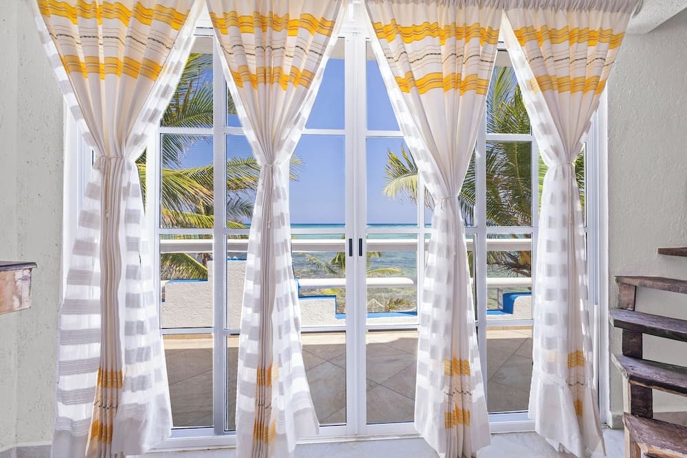 Casa Cenote Hotel — 8