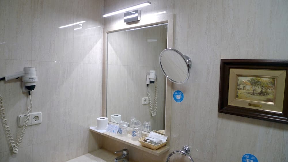Hotel Los Condes — 21