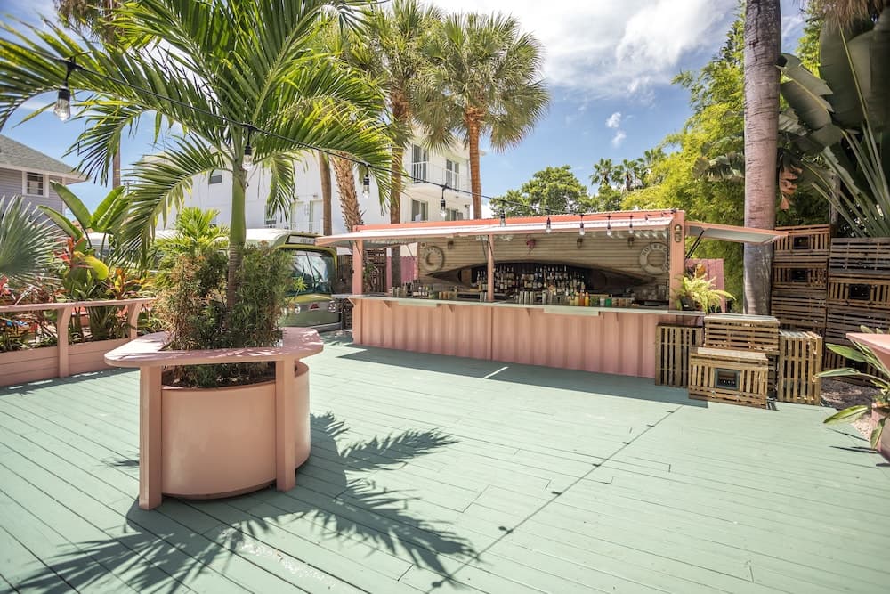 Selina Miami River — 6