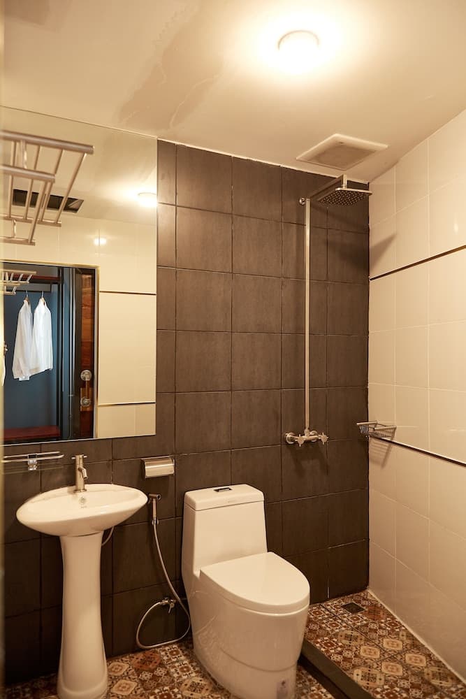 W22 by Burasari — 20