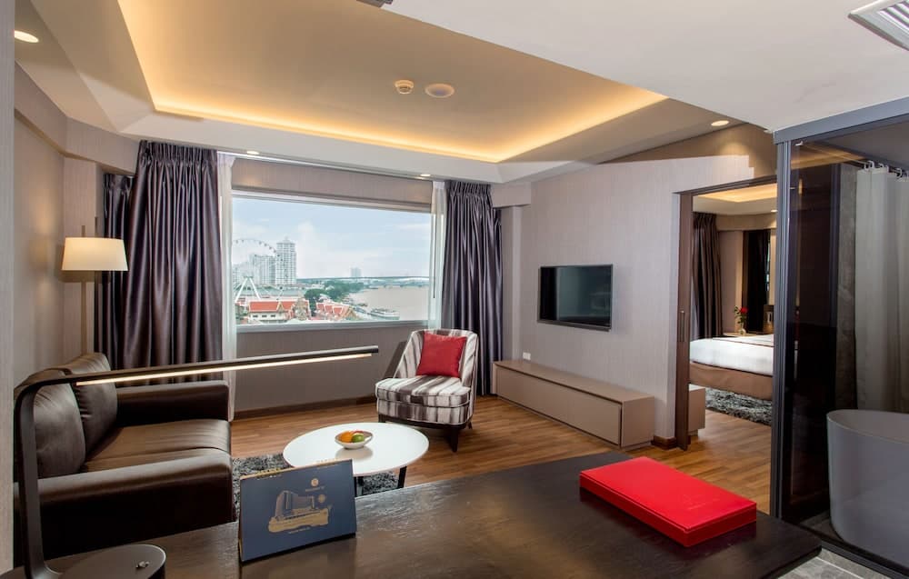 Ramada Plaza by Wyndham Bangkok Menam Fiume — 23