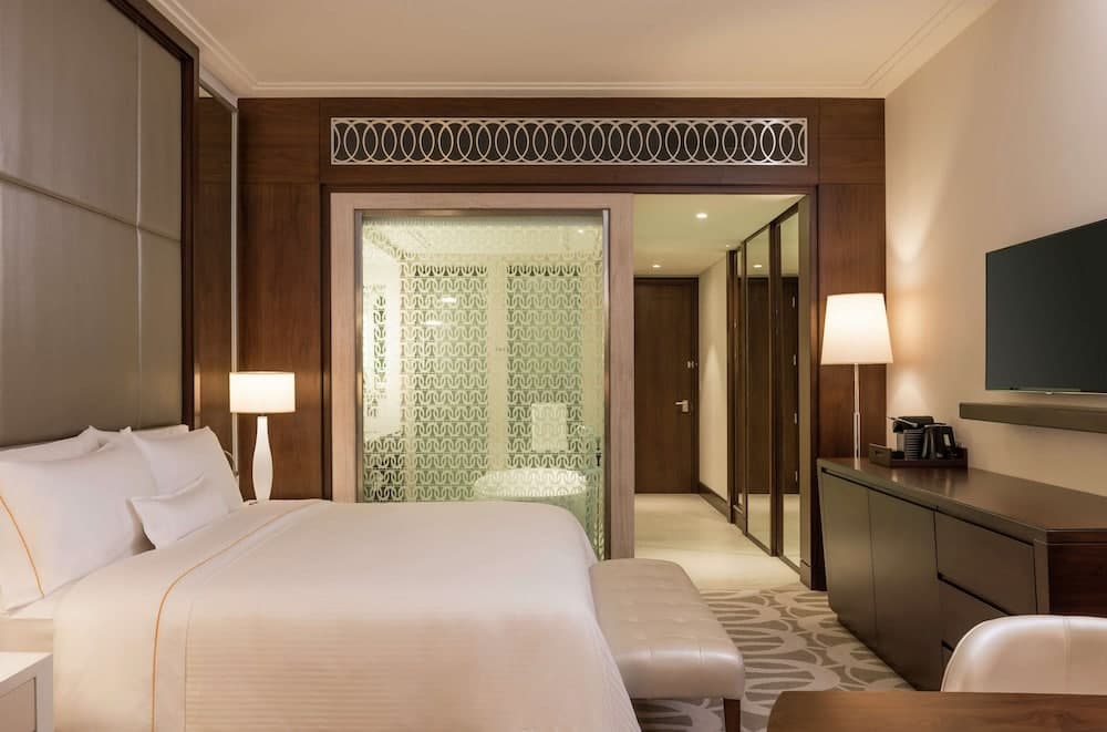 Hilton Dubai Al Habtoor City — 8