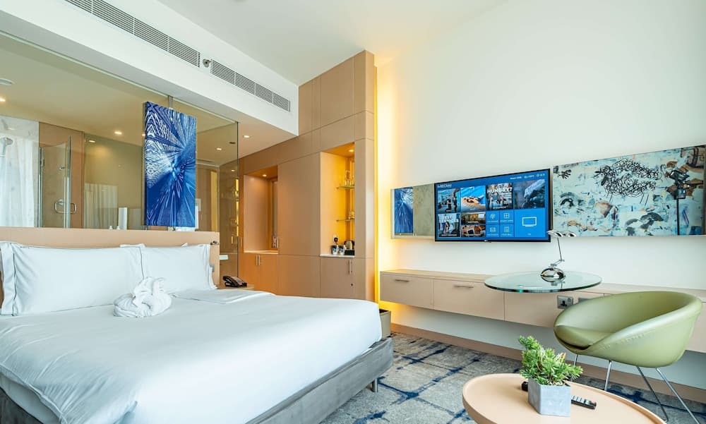 Media One Hotel Dubai — 4