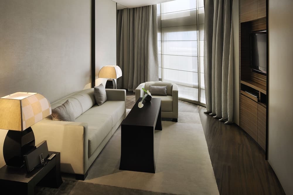 Armani Hotel Dubai, Burj Khalifa — 16