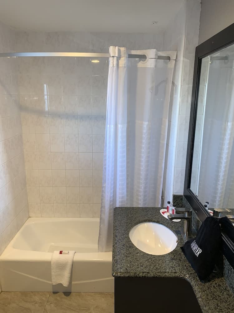 Skyways Hotel — 6