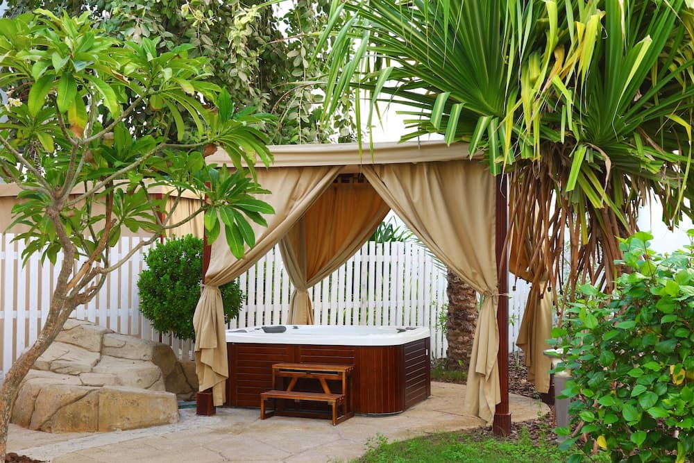 Dubai Marine Beach Resort & Spa — 27