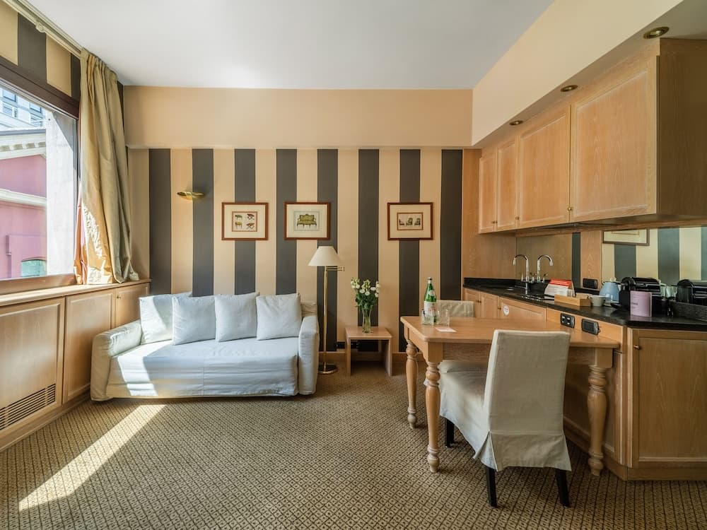Numa Milan Camperio — 14