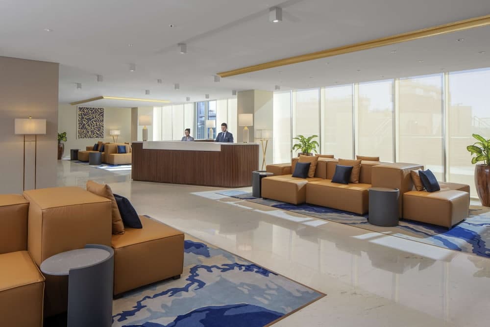 Avani+ Palm View Dubai Hotel & Suites — 4