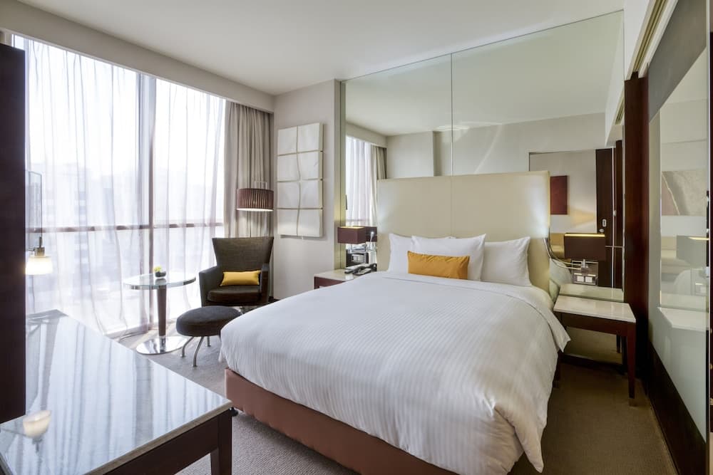 Centro Barsha — 9