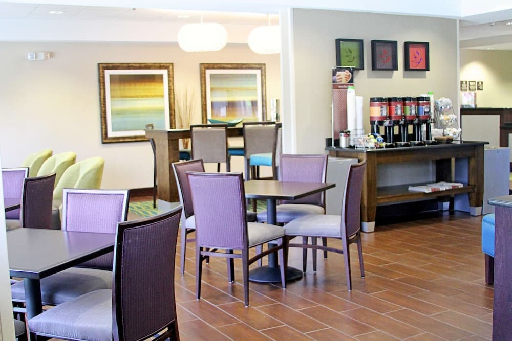 Hampton Inn Tampa/Rocky Point-Airport — 1