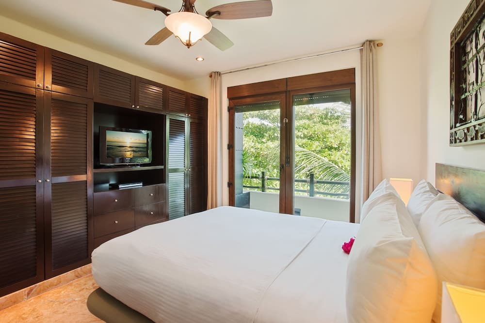 El Taj Oceanfront & Beachside Hotel Condominio — 24
