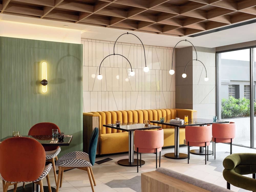TRIBE Living Bangkok Sukhumvit 39 di AccorHotels — 24