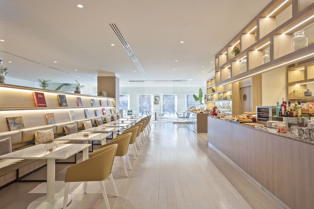 The Level en Melia Sevilla — 24