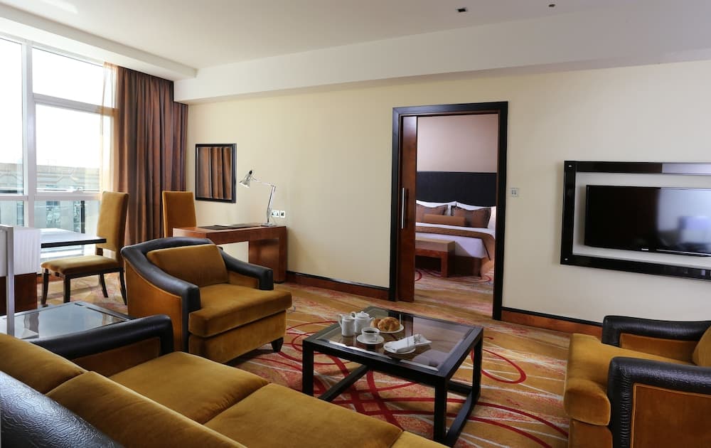Millennium Airport Hotel Dubai — 24