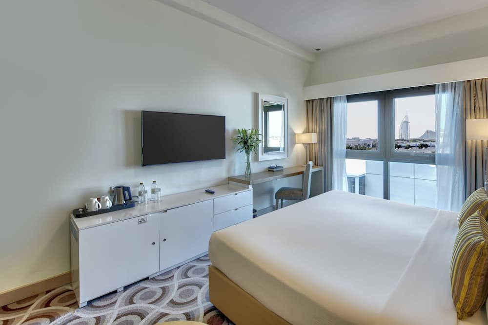 Metropolitan Hotel Dubai — 10