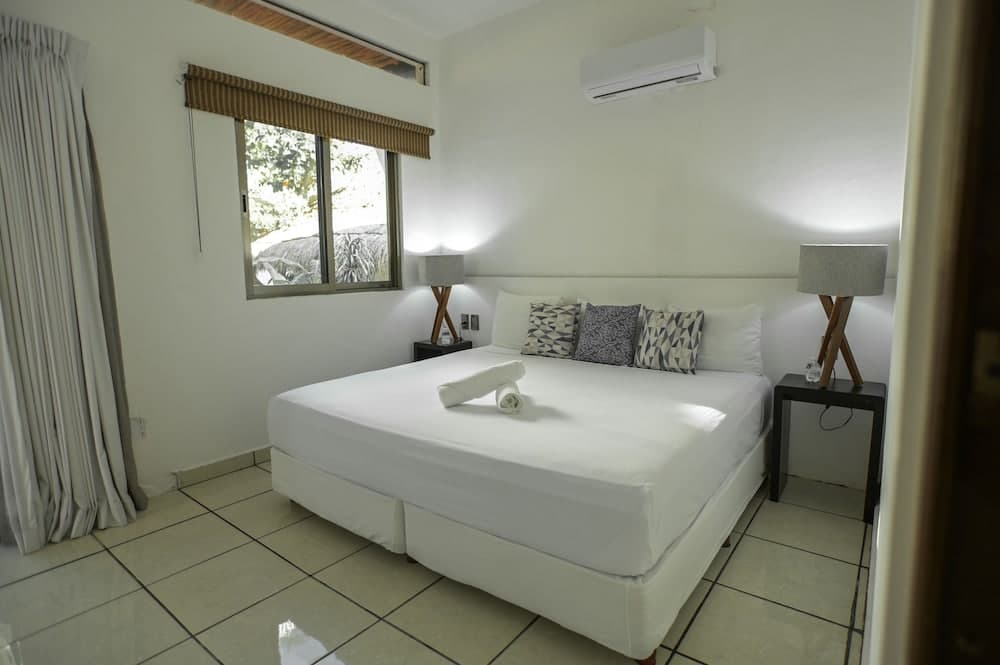 Kinta Kan Cabañas Hotel Playa del Carmen — 11
