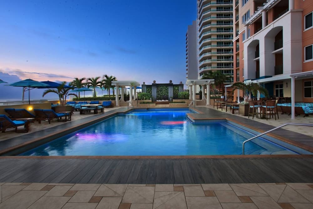 Marriott's BeachPlace Towers — 8
