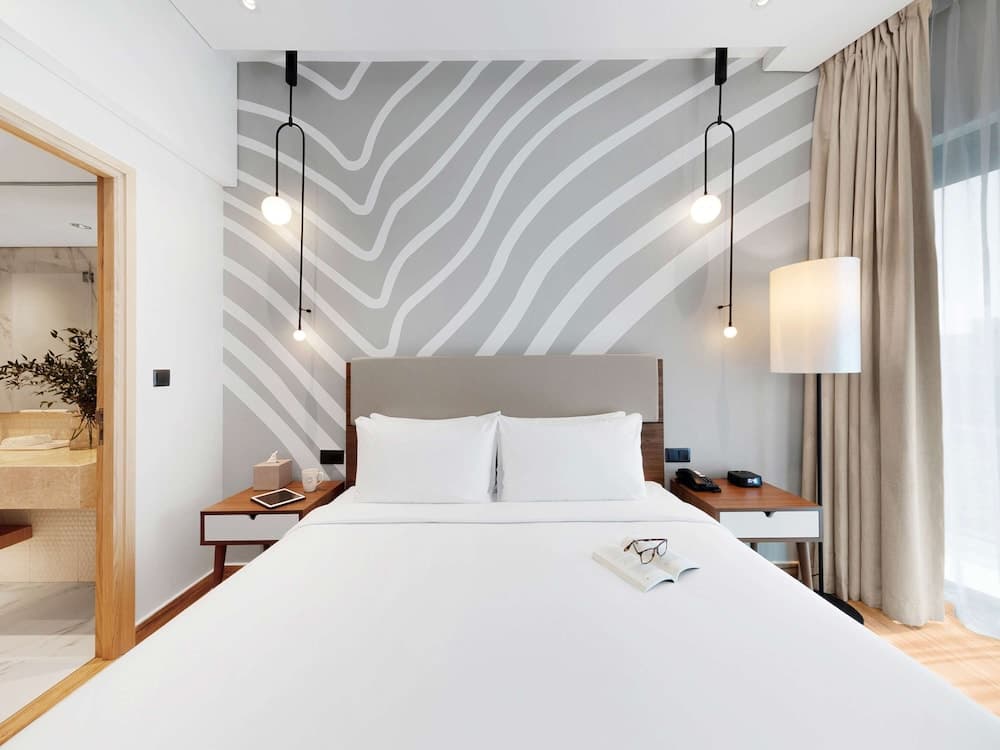 Adagio Premium The Palm — 20