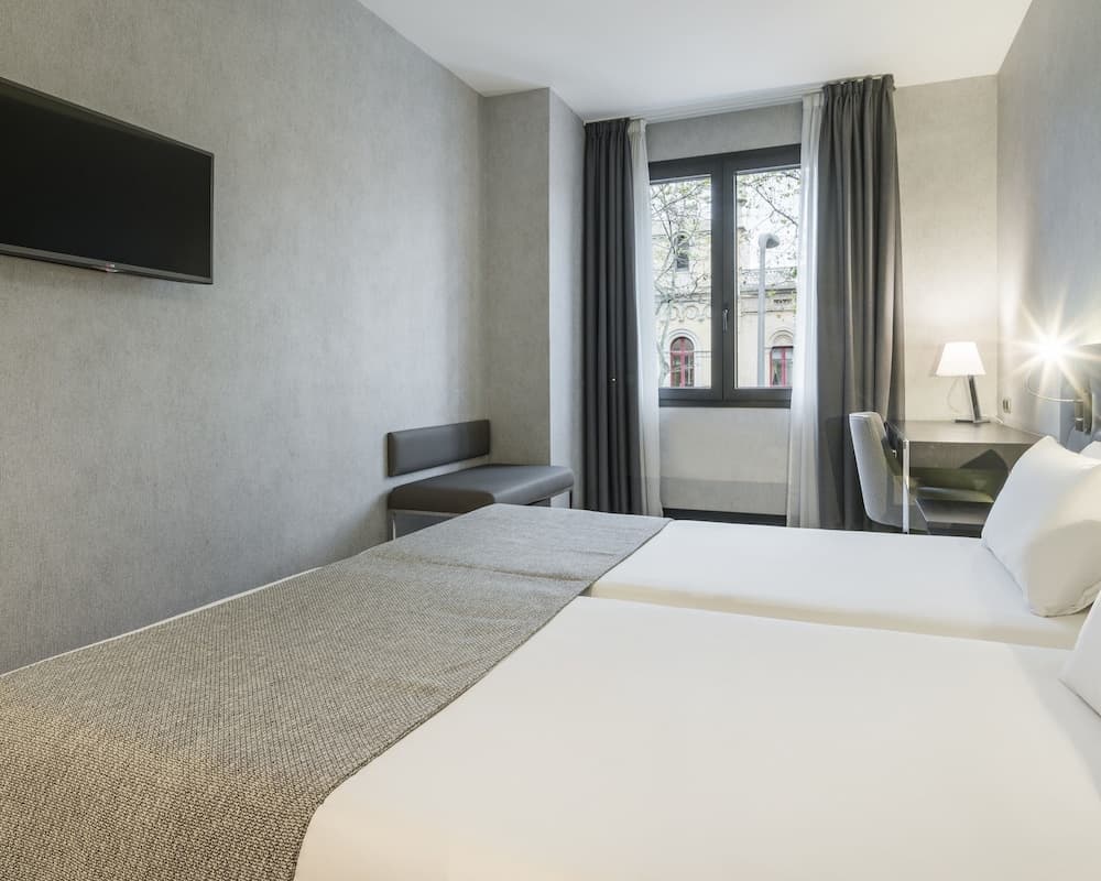 Hotel ILUNION Bel Art — 24