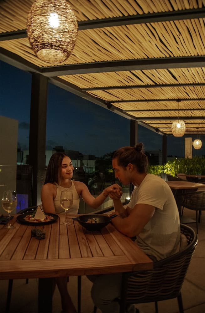 Colmena Cancún — 30