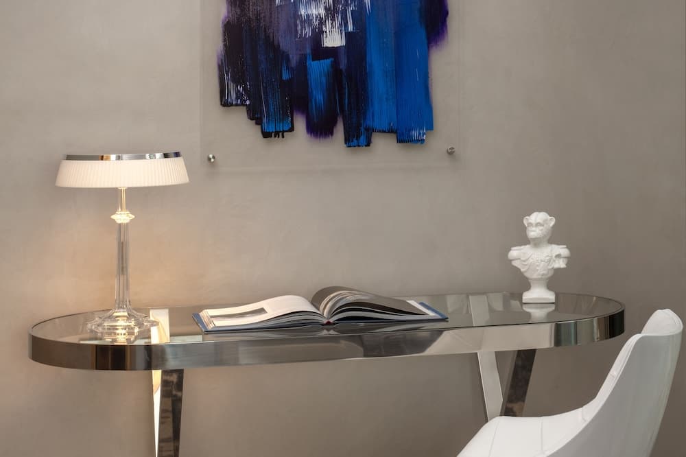 SLS Dubai Hotel & Residences — 4