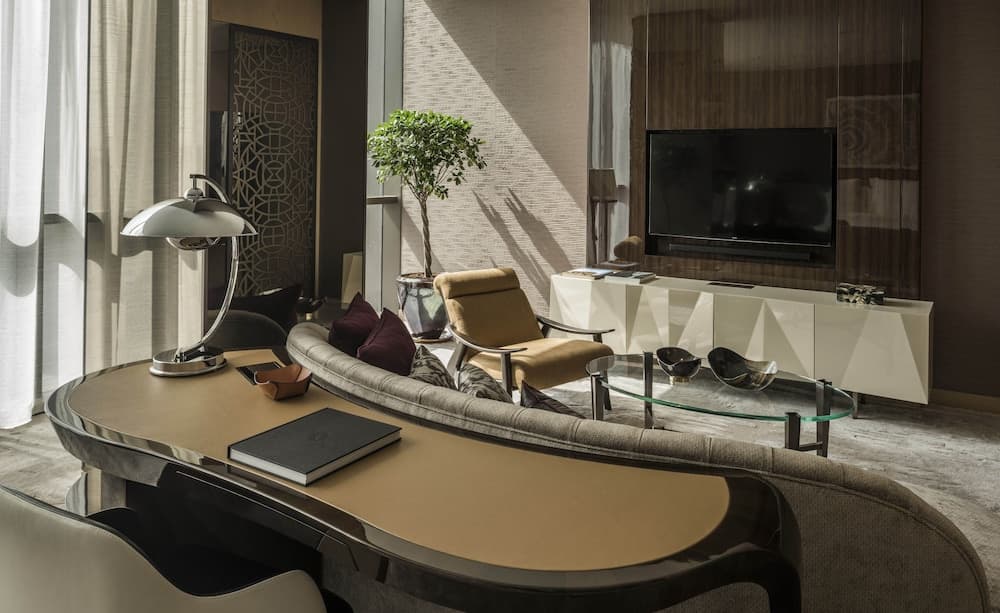 Four Seasons Hotel Dubai International Financial Centre — 12