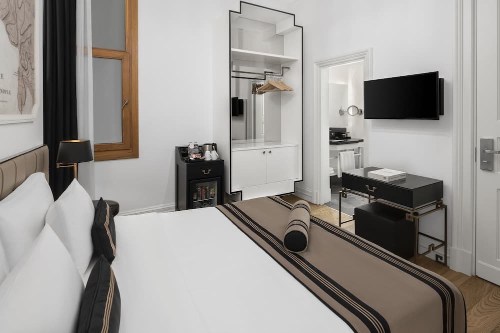 AKKA Lush Hotel Taksim — 18