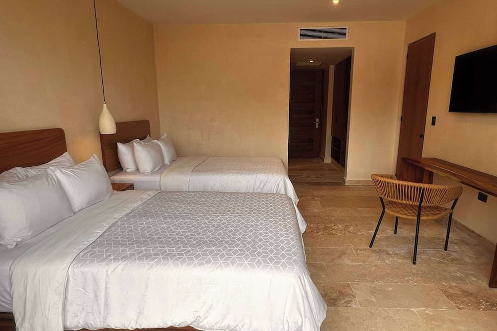 Wyndham Tulum — 4