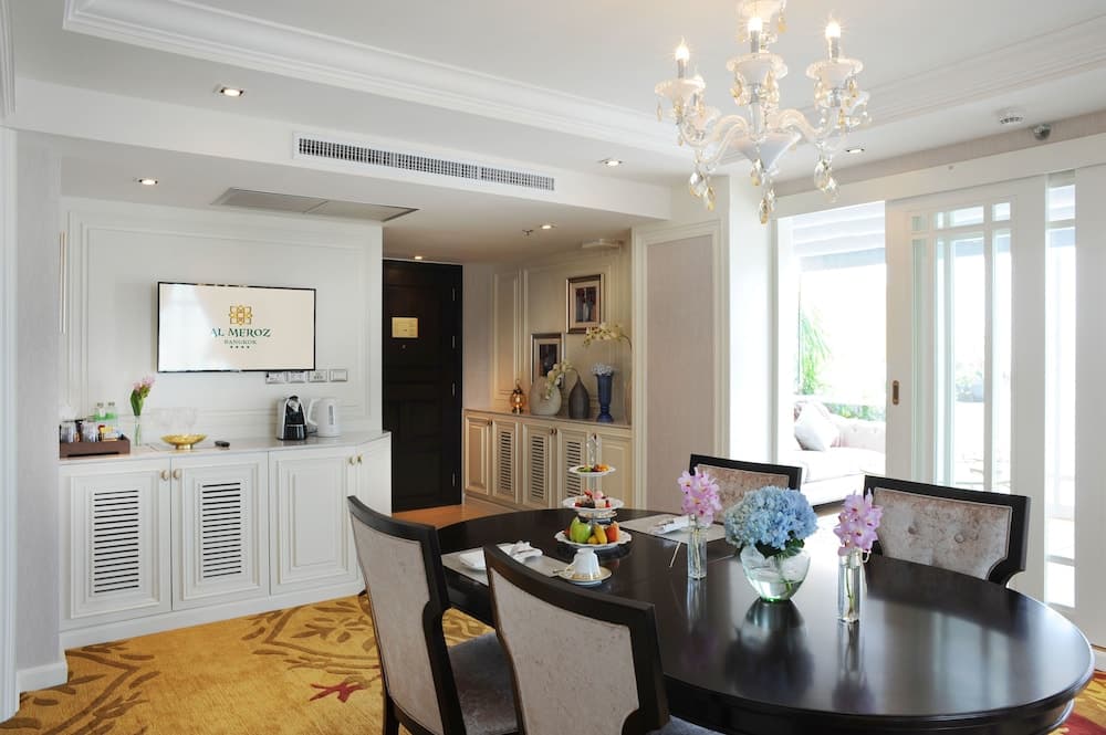 Al Meroz Bangkok — 26