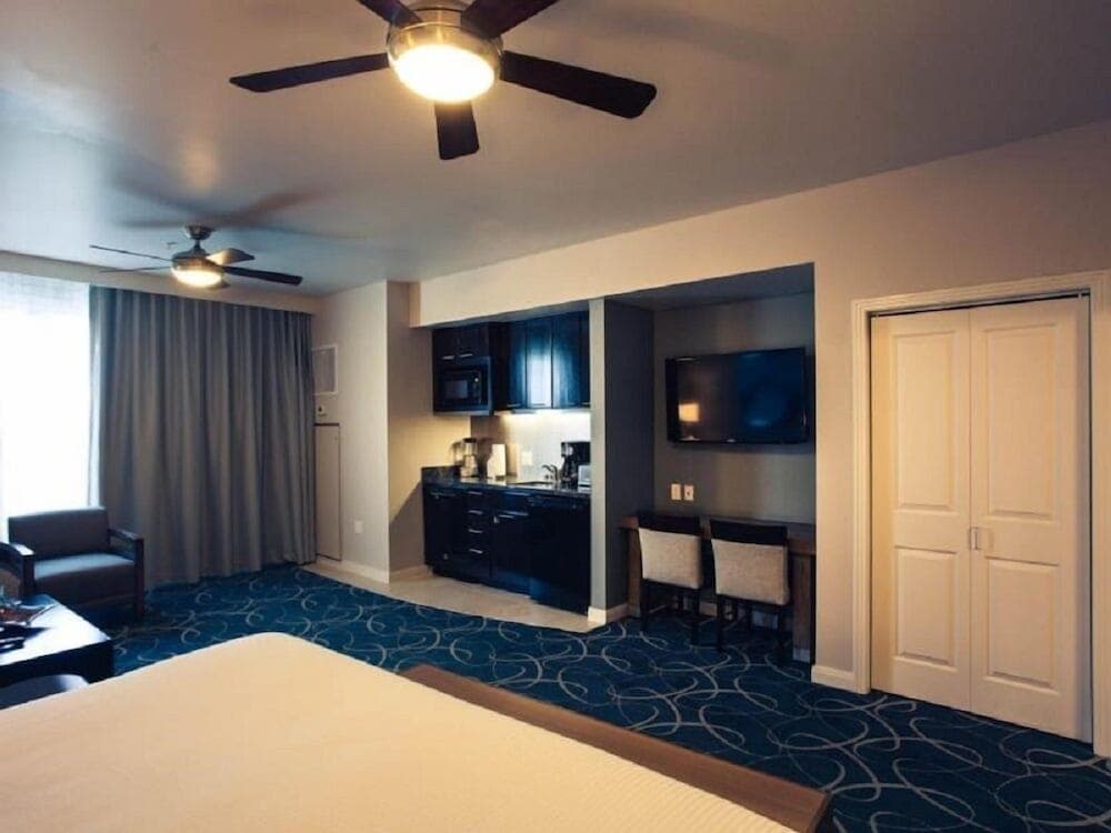 Club Wyndham Desert Blue — 7