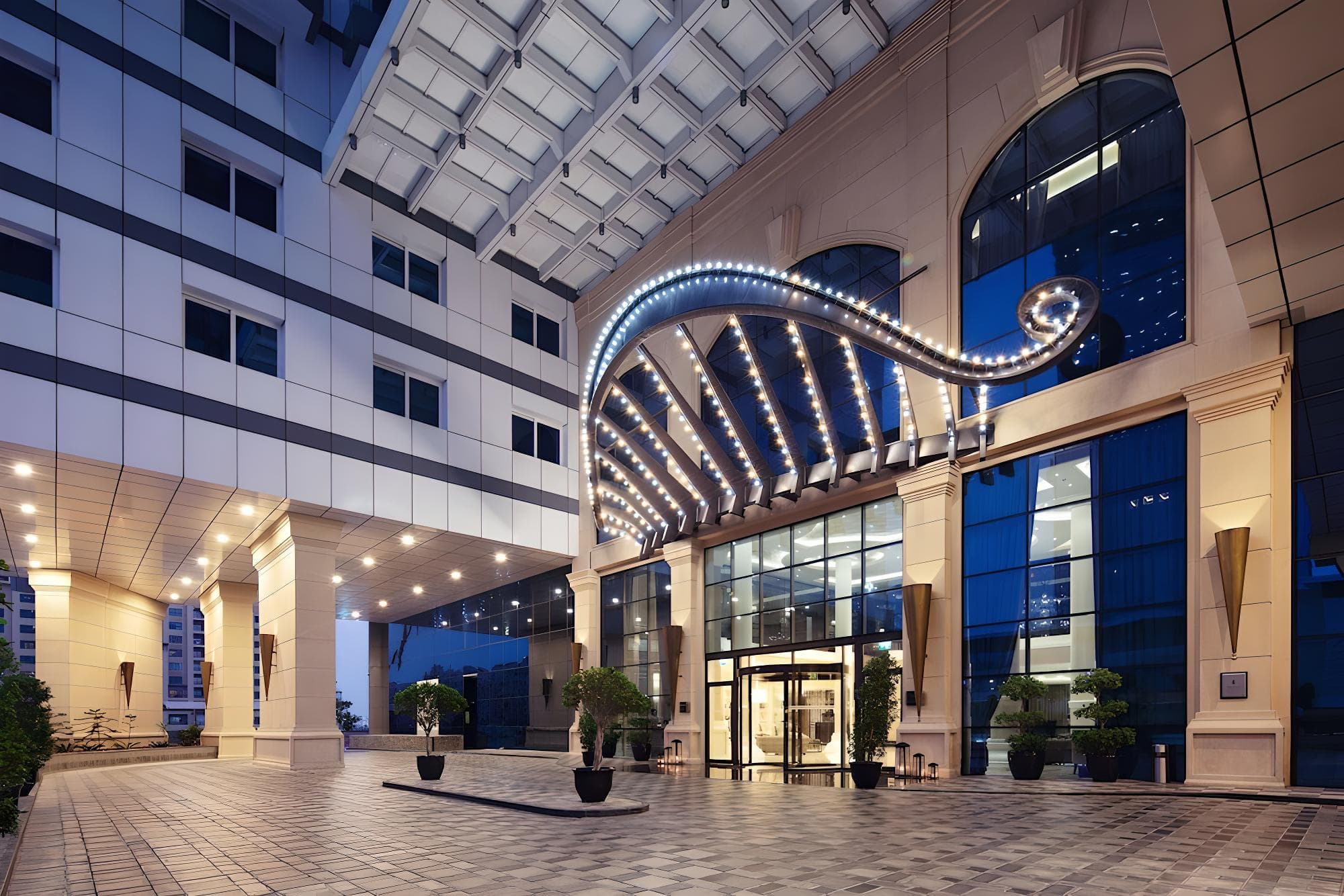 Dukes The Palm Dubai Hotel — 3