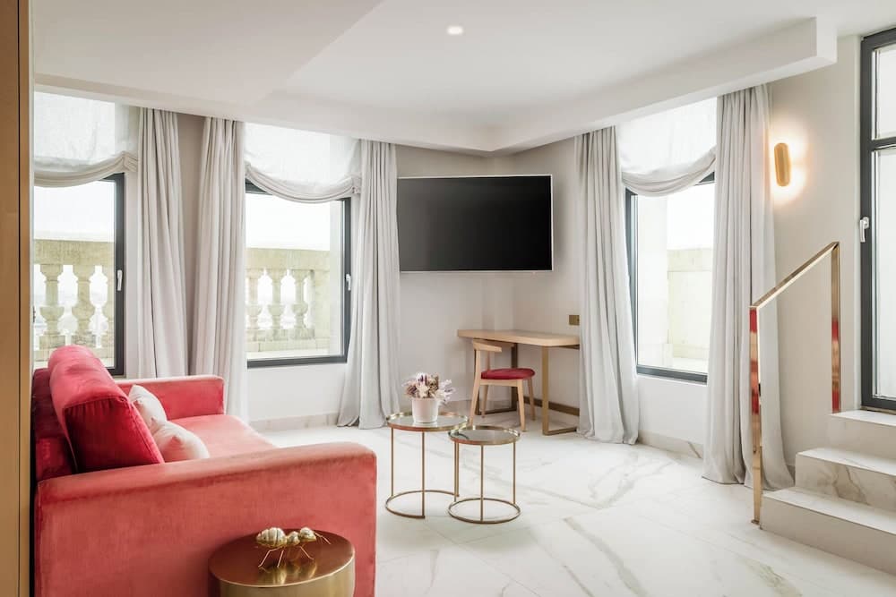 Bless Hotel Barcelona — 19