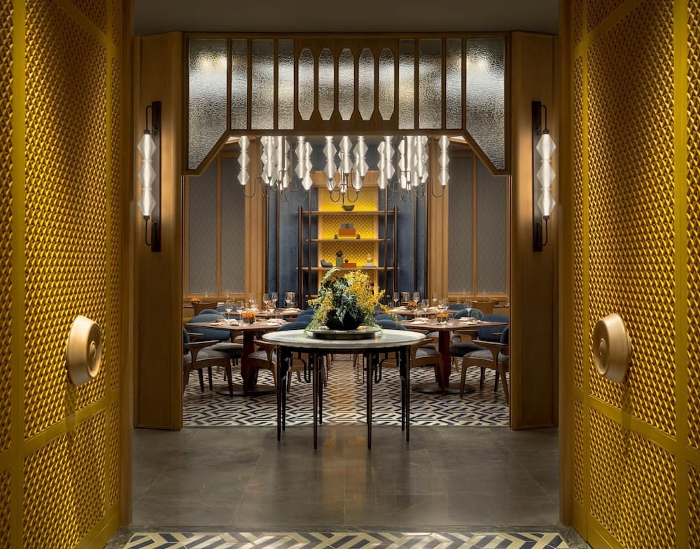 Dusit Thani Bangkok — 17