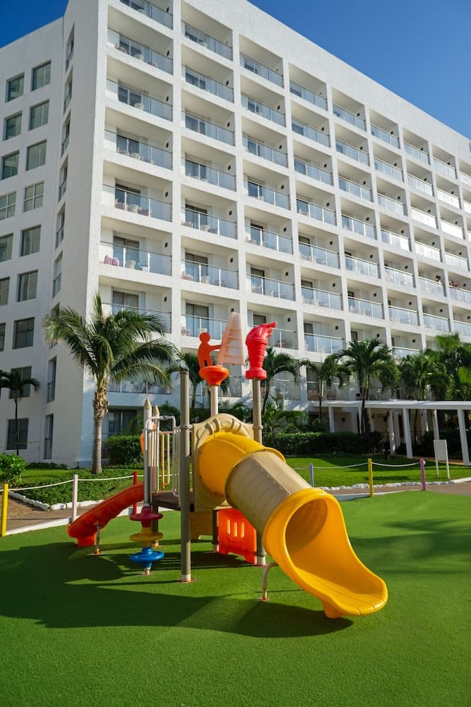 Sunset Royal Beach Resort - All Inclusive — 3