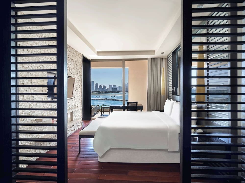 Rixos The Palm Hotel & Suites — 20