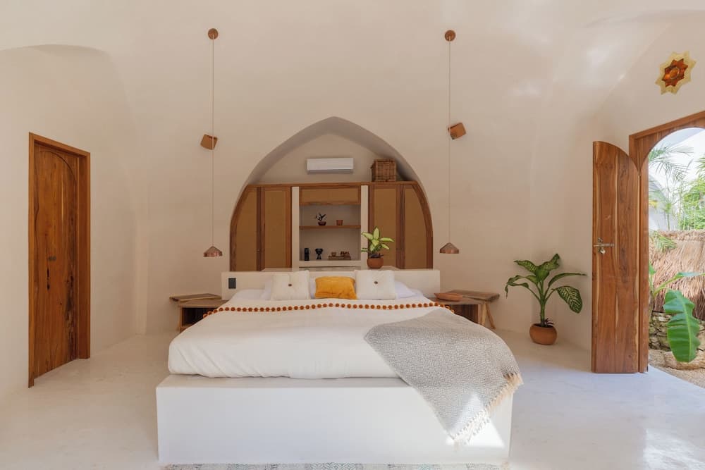 Villa Sanah — 15