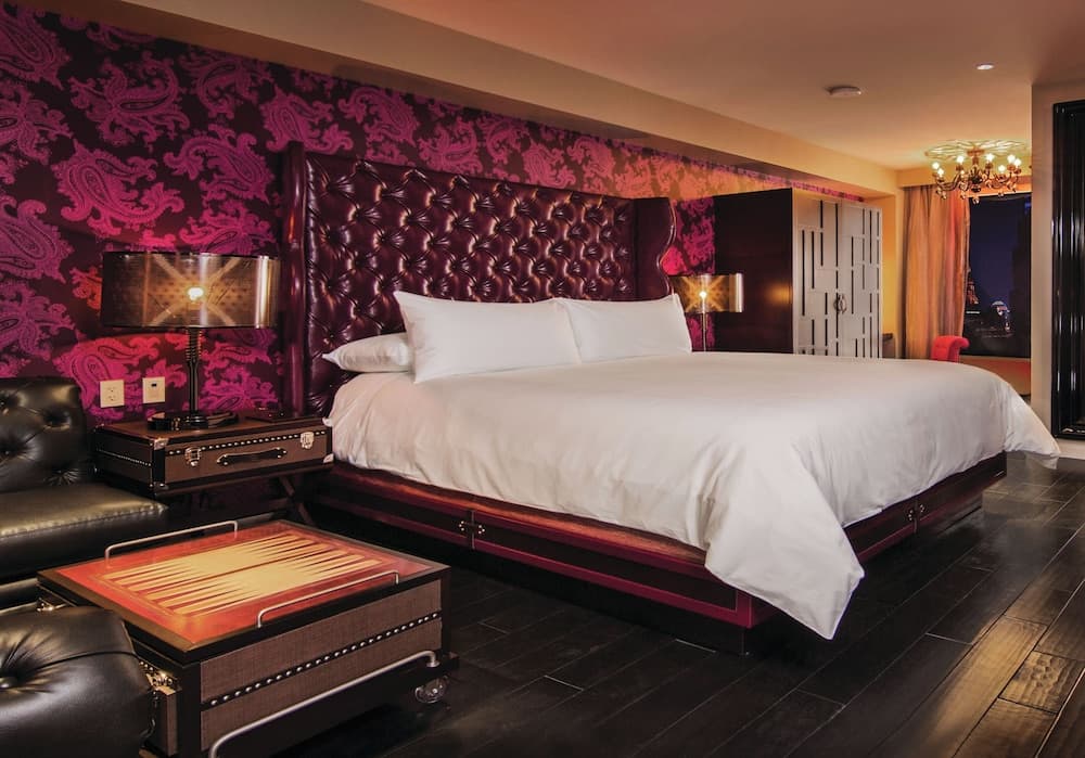 The Cromwell- A Caesars Rewards Destination — 27
