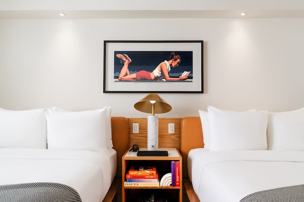 Short Stories Hotel — 1