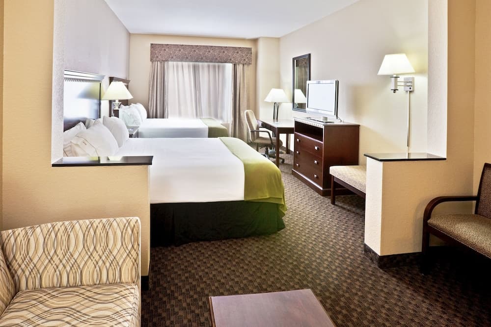 Holiday Inn Express & Suites Miami, ein IHG Hotel — 5