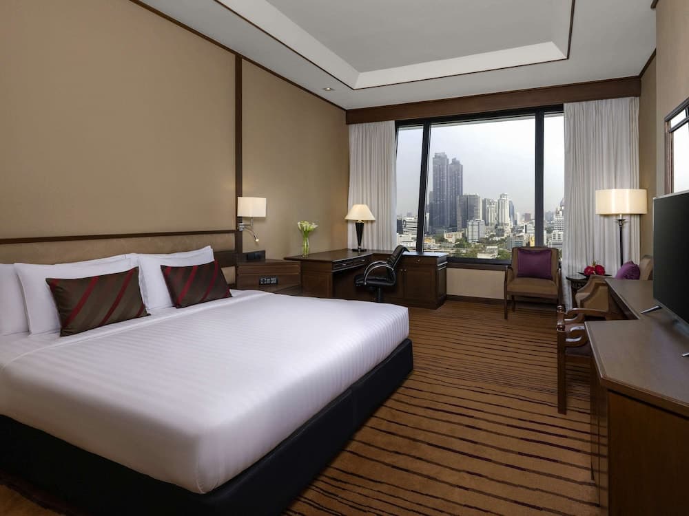 Grand Mercure Bangkok Atrium — 18