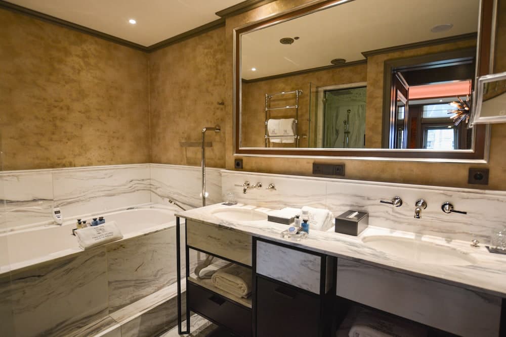 Hotel TwentySeven — 6