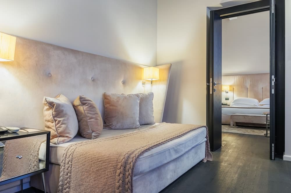 DOM Hotel — 7
