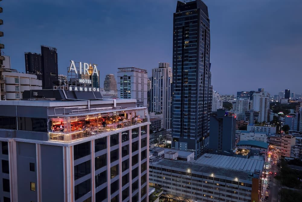 Aira Hotel Bangkok — 1