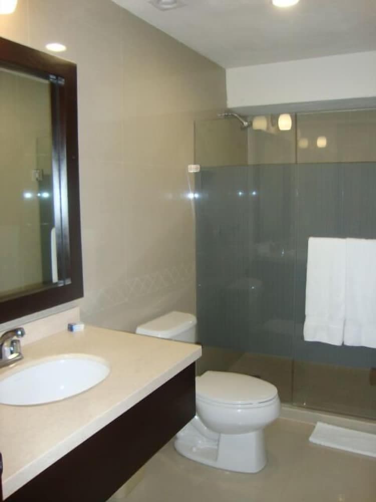 Maria Elena Hotel — 19