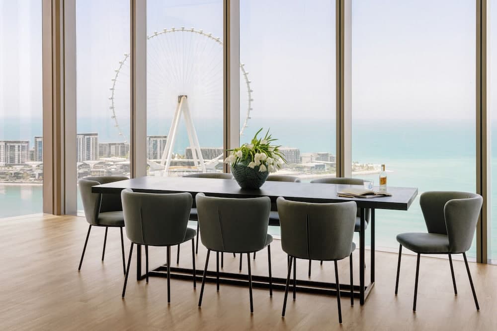 Sonder im JBR The Walk — 15