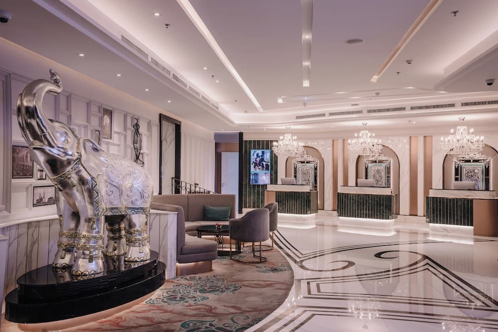 Aira Hotel Bangkok — 2