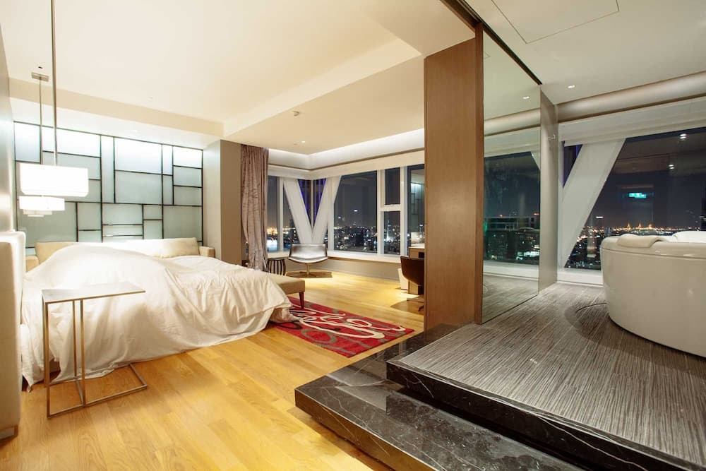 Mode Sathorn Hotel — 27