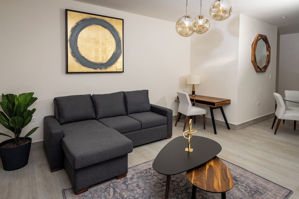 Cumbres Garden luxury apartments — 10
